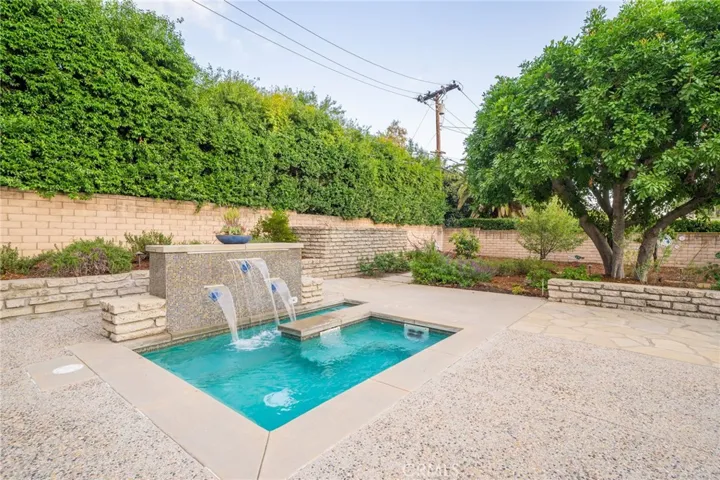 1770 Bridgeport Avenue, Claremont, California 91711