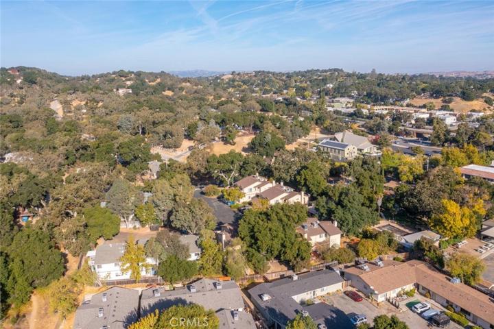 6821 Santa Lucia, Atascadero, California 93422
