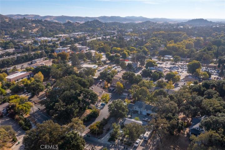 6821 Santa Lucia, Atascadero, California 93422