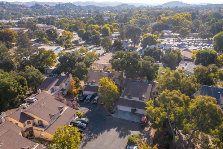 6821 Santa Lucia, Atascadero, California 93422