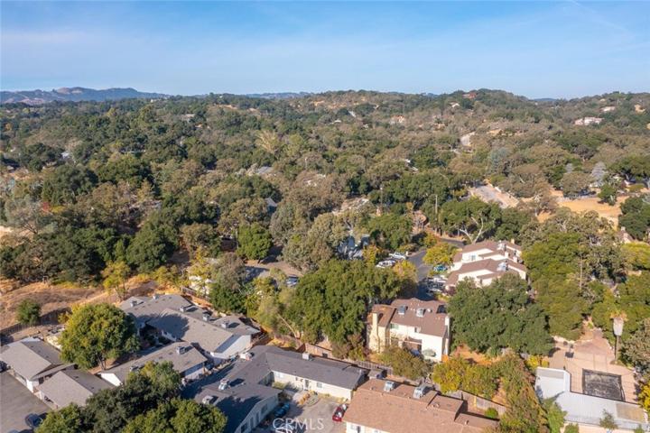 6821 Santa Lucia, Atascadero, California 93422