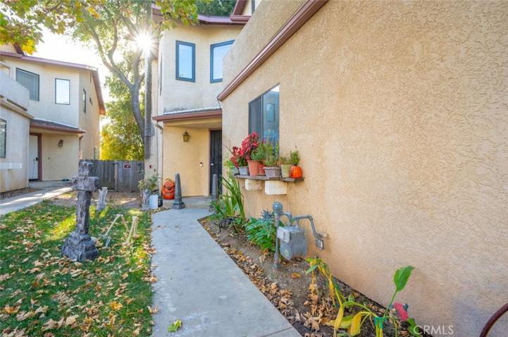 6821 Santa Lucia, Atascadero, California 93422