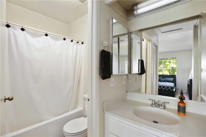 18 Mirlo 89, Rancho Santa Margarita, California 92688