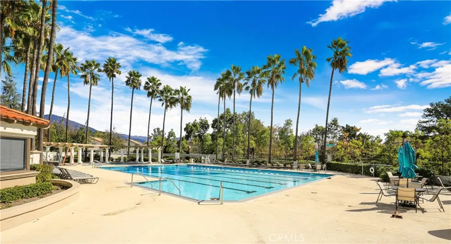 18 Mirlo 89, Rancho Santa Margarita, California 92688