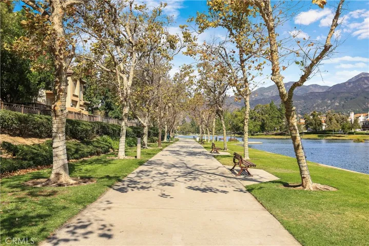 18 Mirlo 89, Rancho Santa Margarita, California 92688