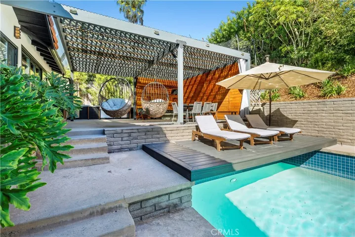 Pool access off game room
