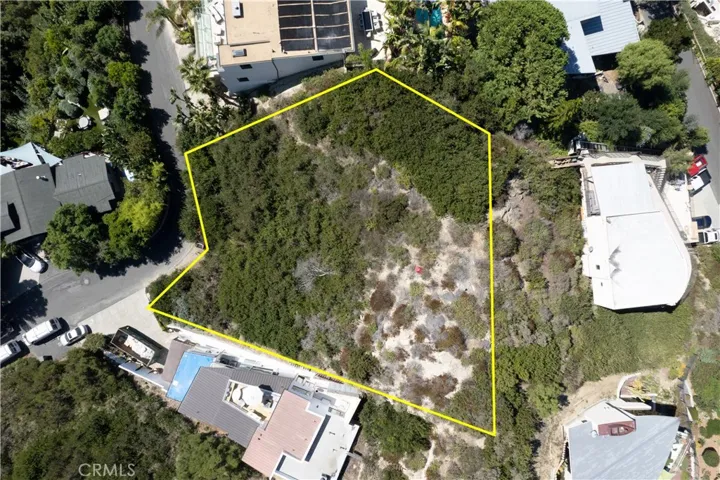 831 Diamond Street, Laguna Beach, California 92651