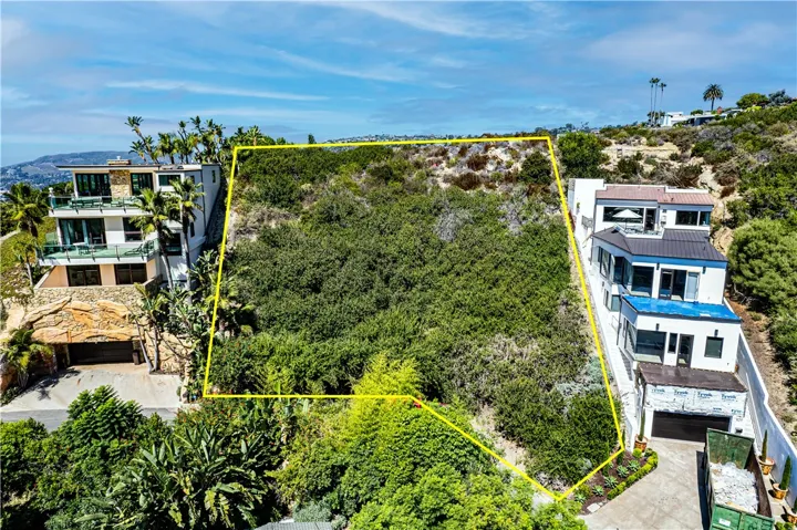 831 Diamond Street, Laguna Beach, California 92651