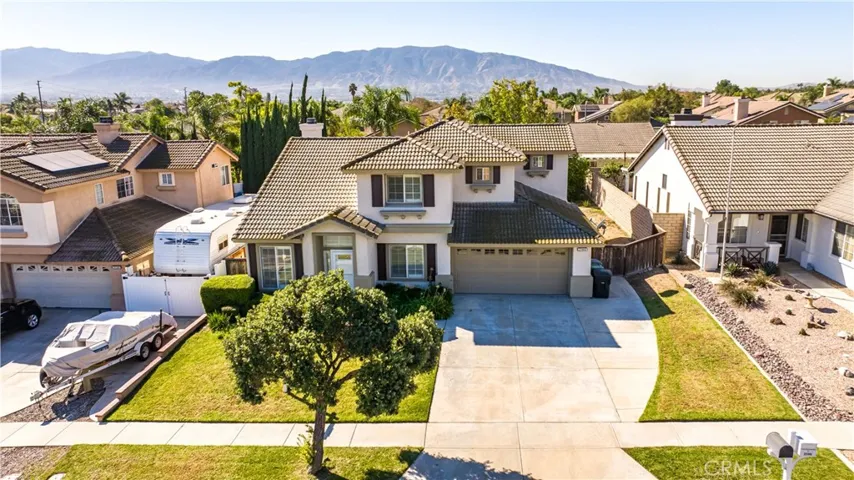 2144 Cartwheel Circle, Corona, California 92878