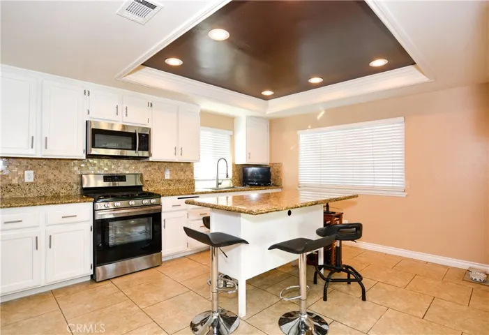 1301 Del Rio Way, Ontario, California 91764