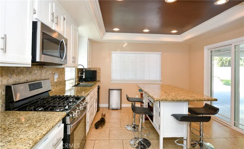 1301 Del Rio Way, Ontario, California 91764