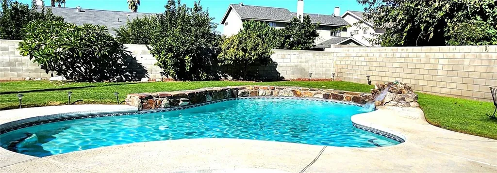 1301 Del Rio Way, Ontario, California 91764