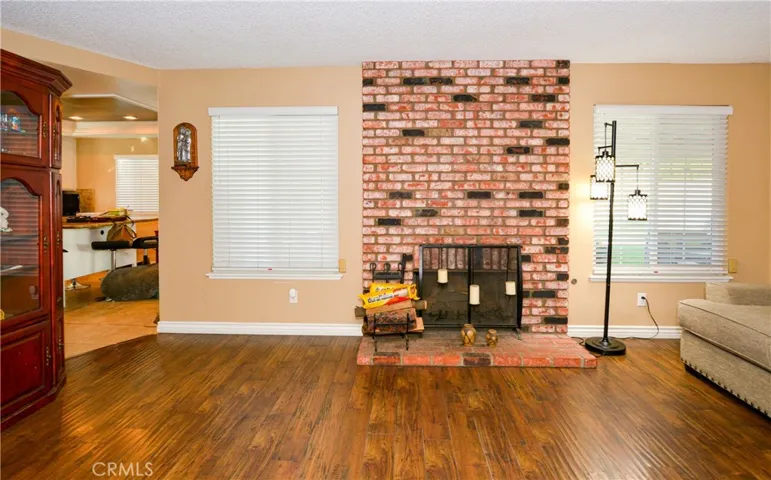 1301 Del Rio Way, Ontario, California 91764