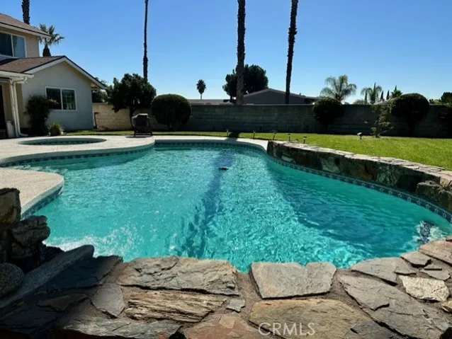 1301 Del Rio Way, Ontario, California 91764
