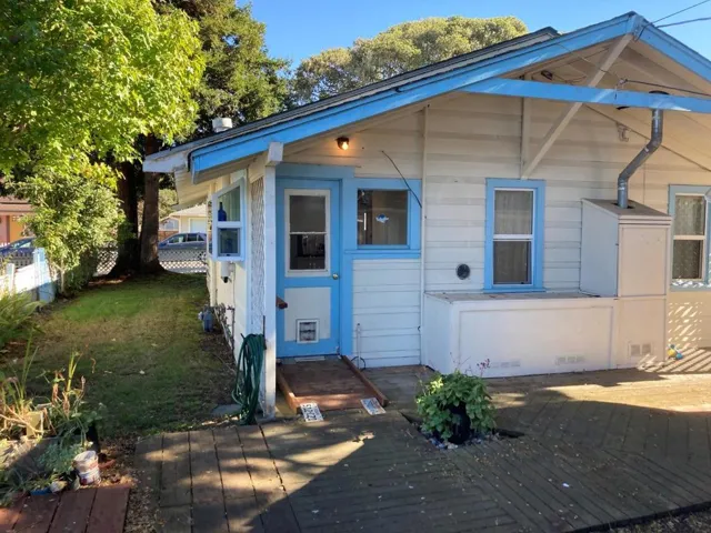610 Granite Street, Pacific Grove, California 93950
