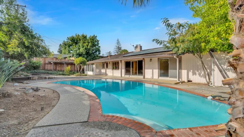 19814 Bonnie Ridge Way, Saratoga, California 95070