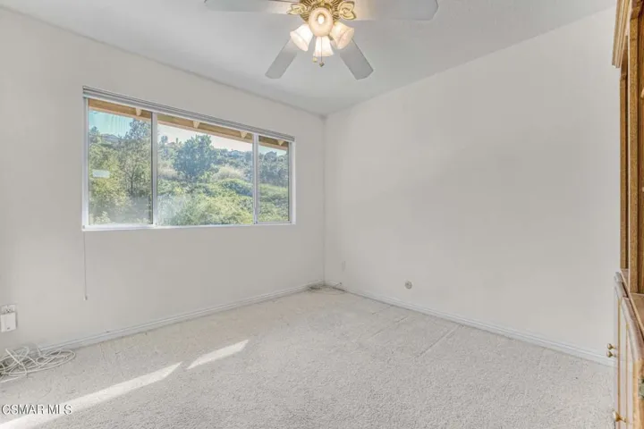 2824 Chippewa Ave, Simi Valley - HsHProd