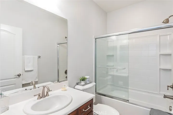 34136 Starpoint Street, Temecula, California 92592