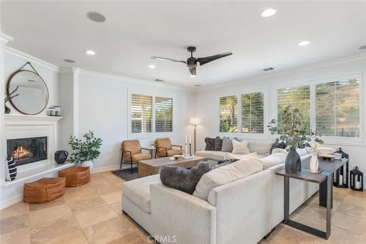 34136 Starpoint Street, Temecula, California 92592