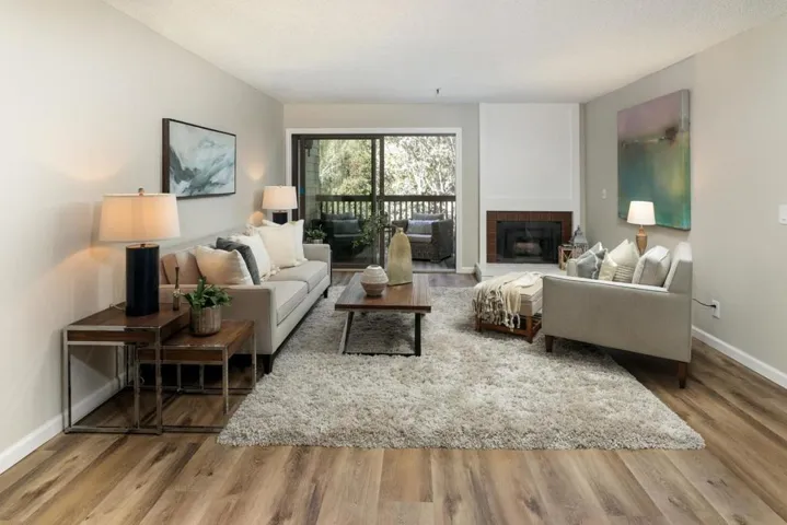 49 Showers Drive J219, Mountain View, California 94040