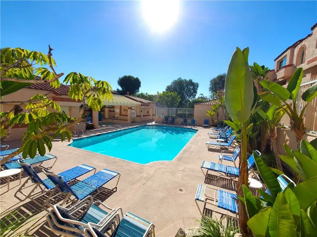 3101 Plaza Del Amo Unit 82, Torrance, California 90503