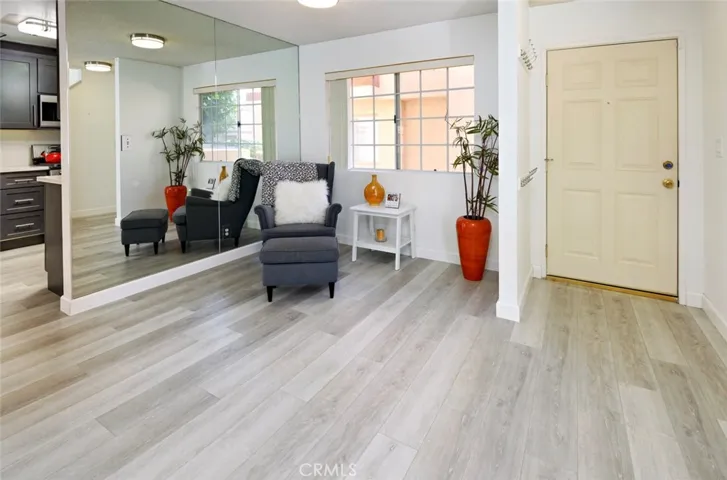 This area  next to the living room can be used as a dining area, sitting area or an office space.