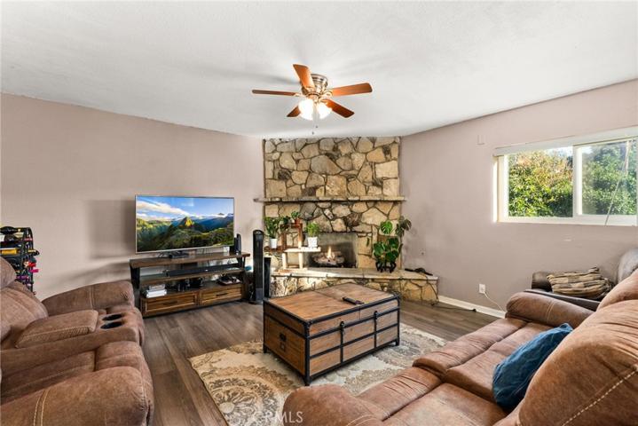 4409 Monte Verde Avenue, Pomona, California 91766
