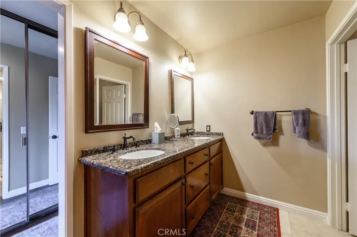 11 Oakgrove Unit 48, Irvine, California 92604
