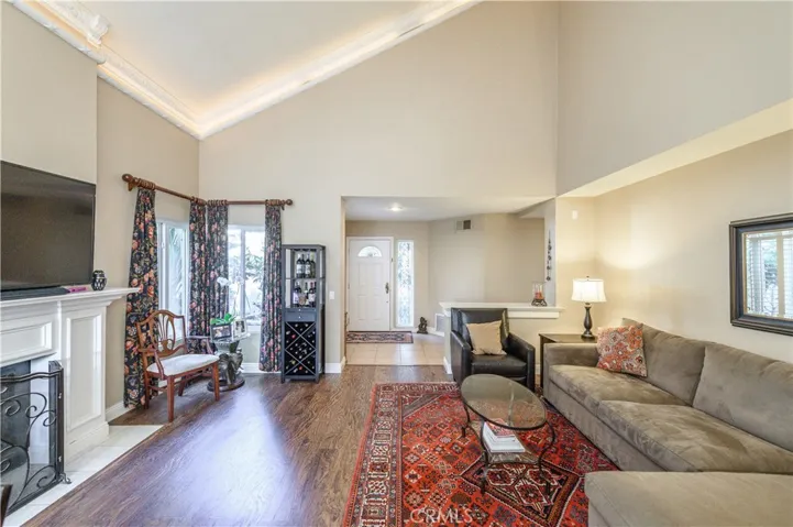 11 Oakgrove Unit 48, Irvine, California 92604