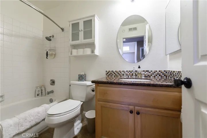 11 Oakgrove Unit 48, Irvine, California 92604