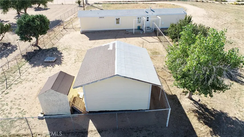 6084 Elsinore Road, Phelan, California 92371
