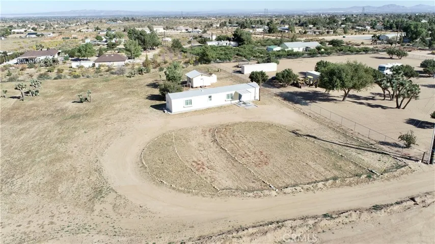 6084 Elsinore Road, Phelan, California 92371