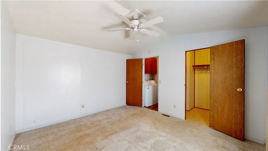 6084 Elsinore Road, Phelan, California 92371
