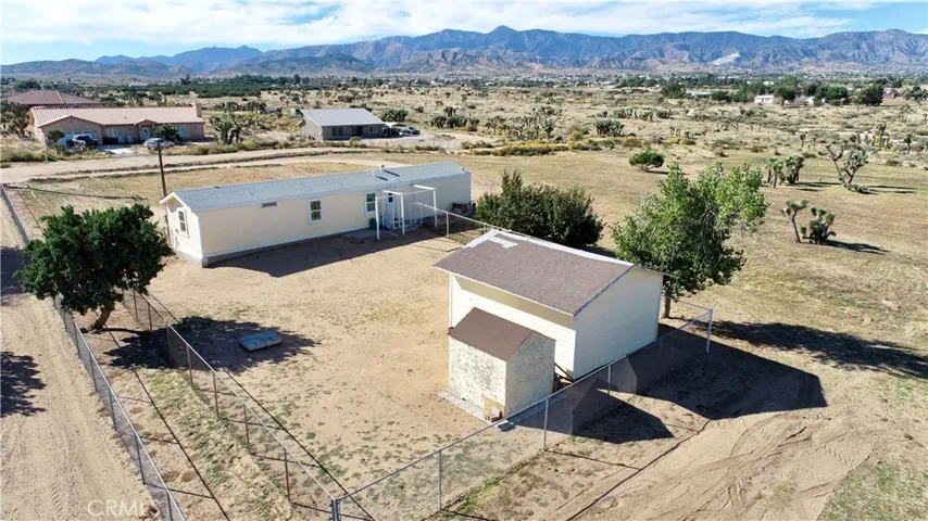 6084 Elsinore Road, Phelan, California 92371