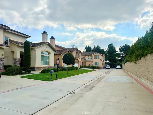 Immaculately maintained neighborhood