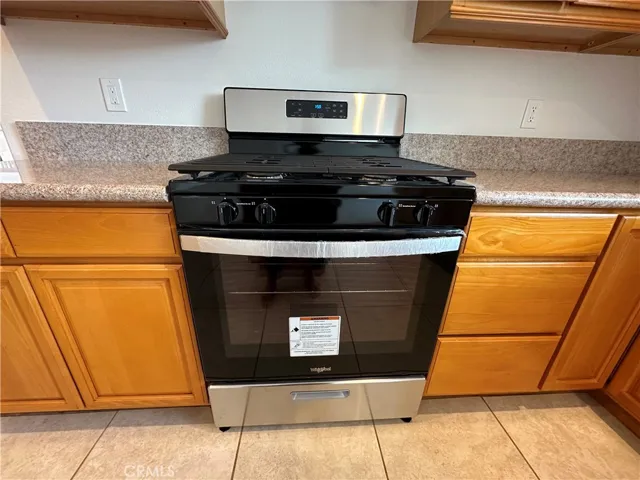 New gas stove