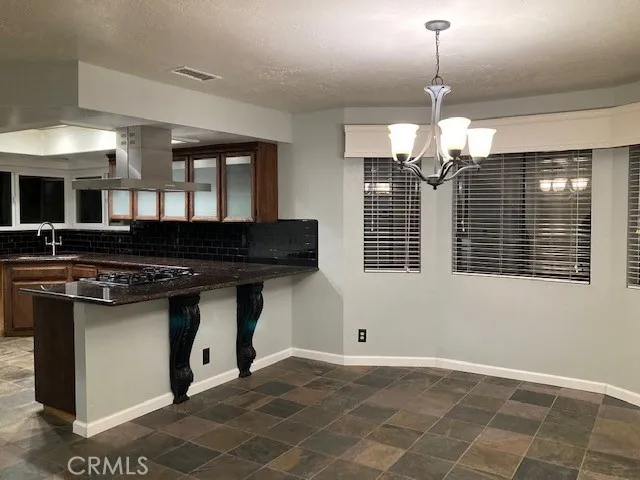 13320 Country Club Drive, Victorville, California 92395