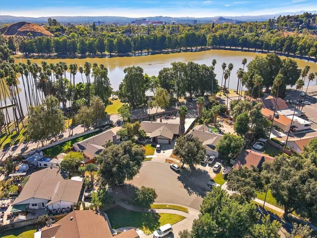 4560 Circle Lazy J Road, Riverside, California 92501