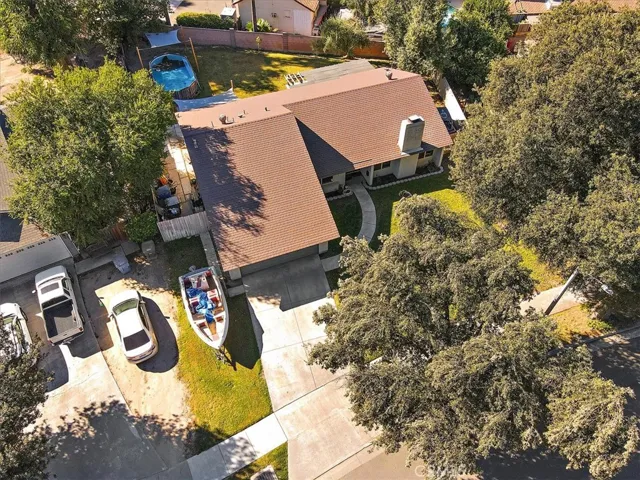 4560 Circle Lazy J Road, Riverside, California 92501
