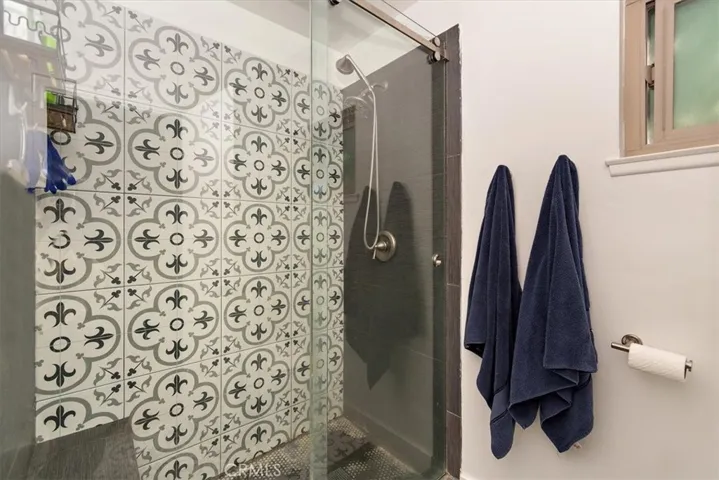 4560 Circle Lazy J Road, Riverside, California 92501