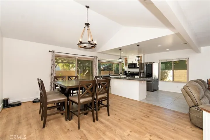 4560 Circle Lazy J Road, Riverside, California 92501