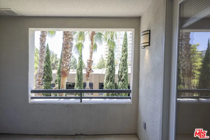 2348 Scholarship, Irvine, California 92612