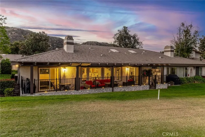 38461 Oaktree Loop, Murrieta, California 92562