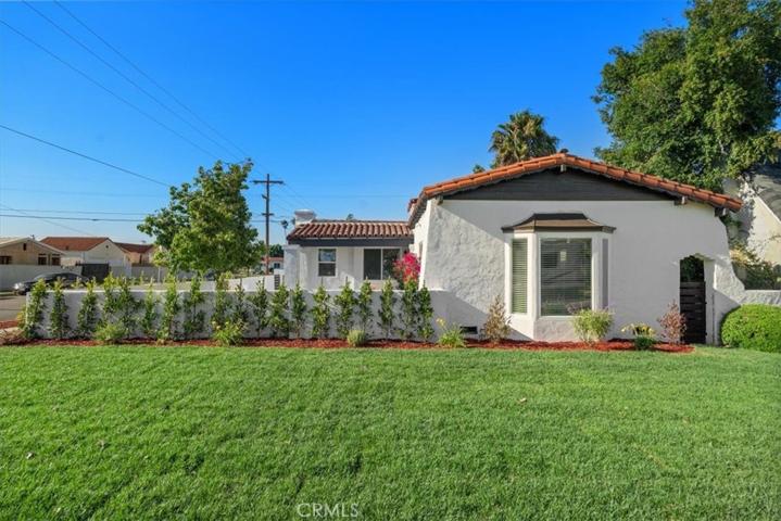 1859 W 84th Street, Los Angeles, California 90047