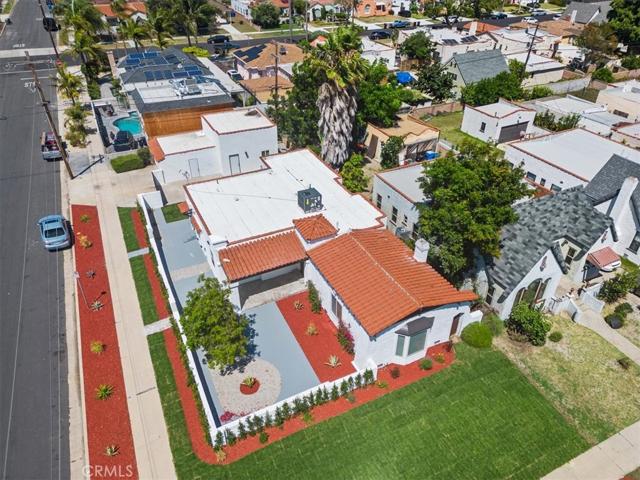 1859 W 84th Street, Los Angeles, California 90047