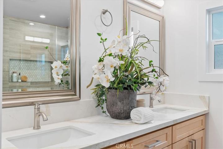 1859 W 84th Street, Los Angeles, California 90047