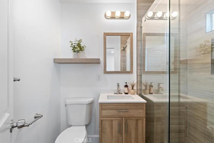 1859 W 84th Street, Los Angeles, California 90047