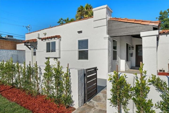 1859 W 84th Street, Los Angeles, California 90047