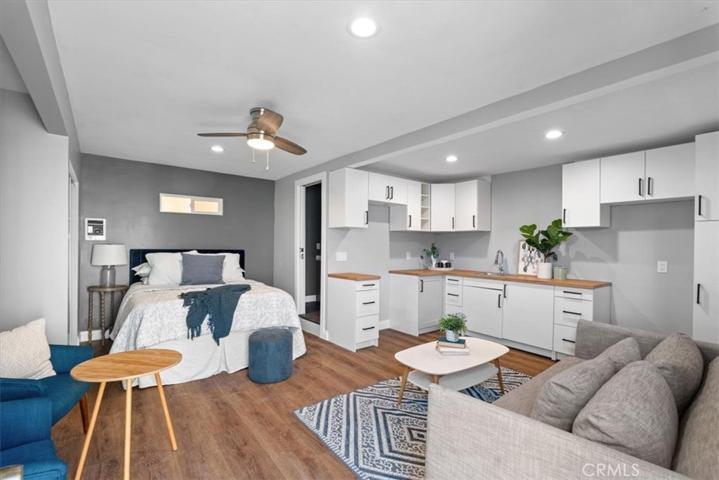 1859 W 84th Street, Los Angeles, California 90047