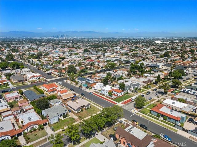 1859 W 84th Street, Los Angeles, California 90047